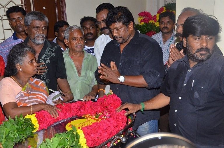 Aachi Manorama Condolences Photos - 113 / 165 photos