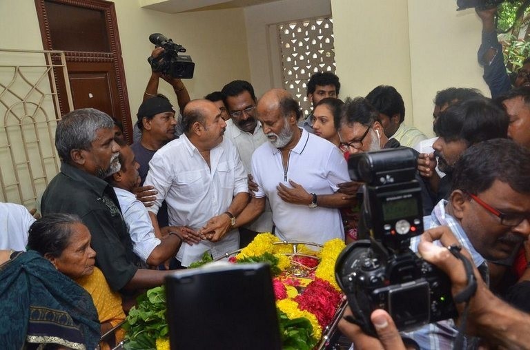 Aachi Manorama Condolences Photos - 129 / 165 photos