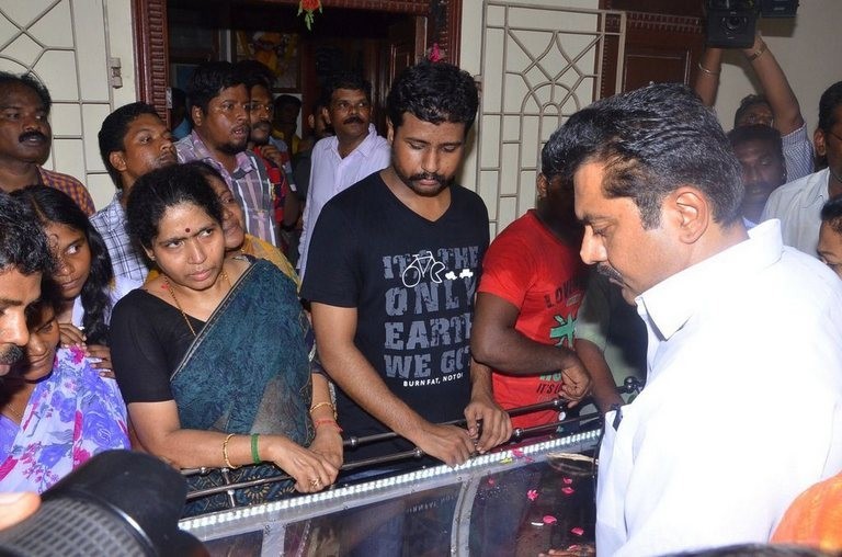 Aachi Manorama Condolences Photos - 151 / 165 photos