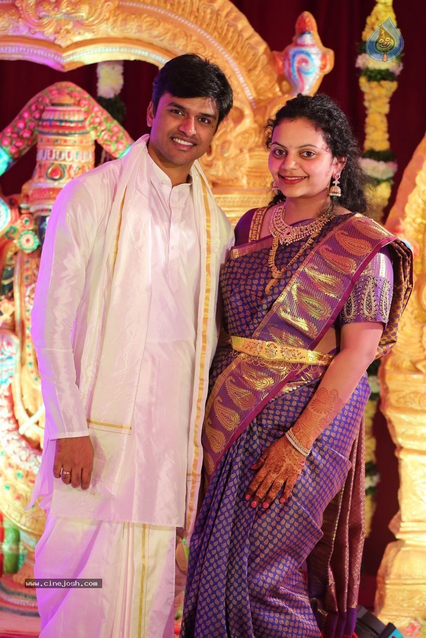 Aadi and Aruna Wedding Photos - 11 / 76 photos