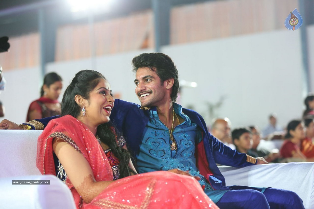 Aadi and Aruna Wedding Photos - 18 / 76 photos