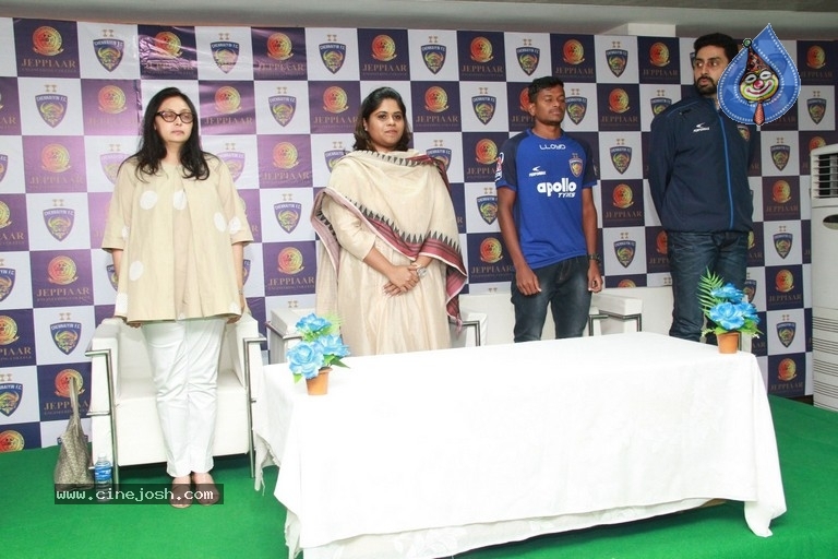 Abhishek Bachchan Launched Chennaiyin FC Soccer School - 4 / 29 photos