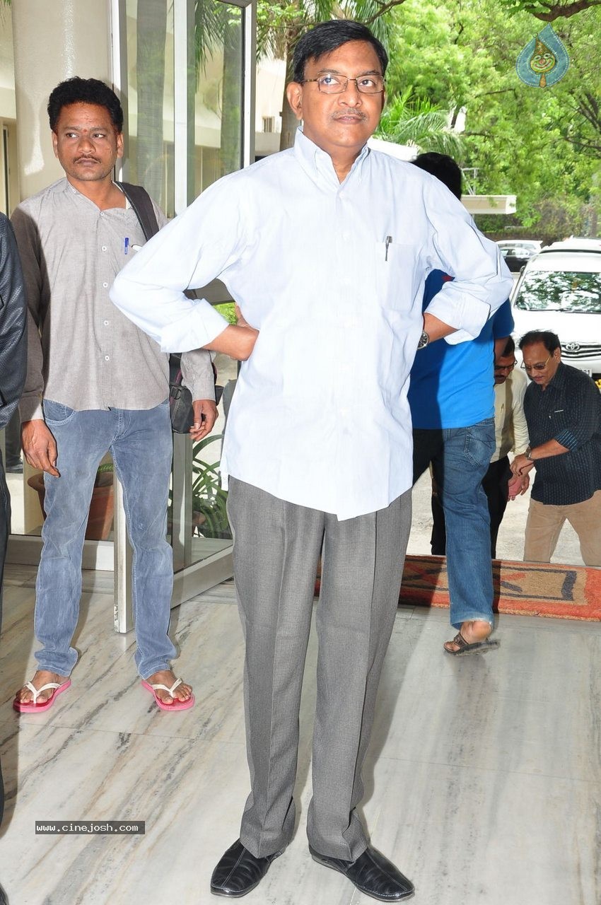 Abhishekam Serial 2000 Episodes Celebrations - 1 / 102 photos