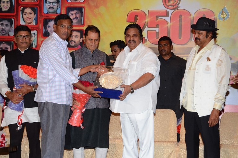 Abhishekam Serial 2500th Episodes Celebrations - 25 / 58 photos