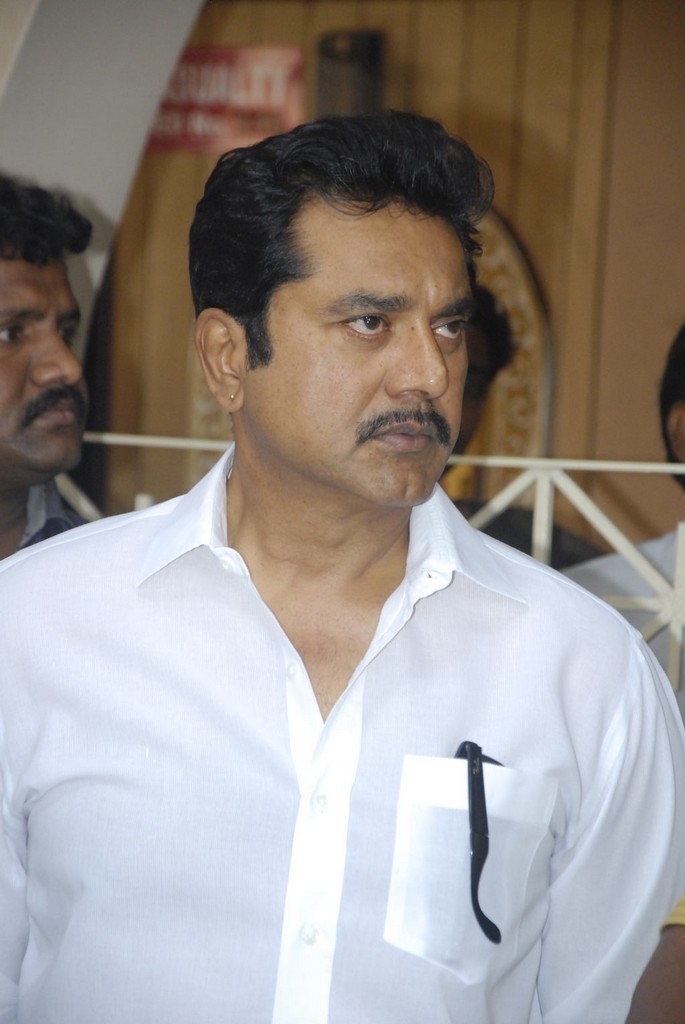 Kadhal Dhandapani Condolence Photos - 31 / 56 photos