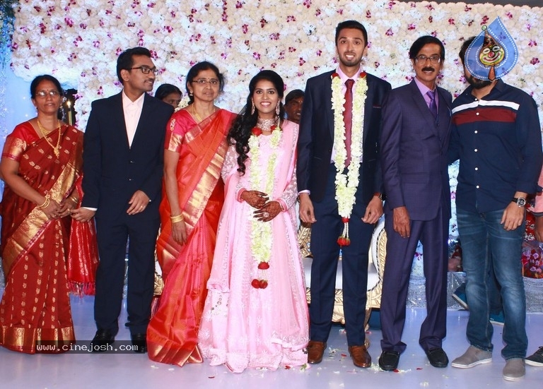 Actor Mano Bala Son Harish-Priya Wedding Reception - 34 / 57 photos