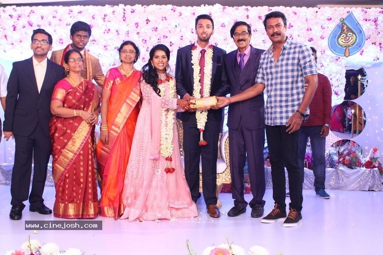 Actor Mano Bala Son Harish-Priya Wedding Reception - 48 / 57 photos