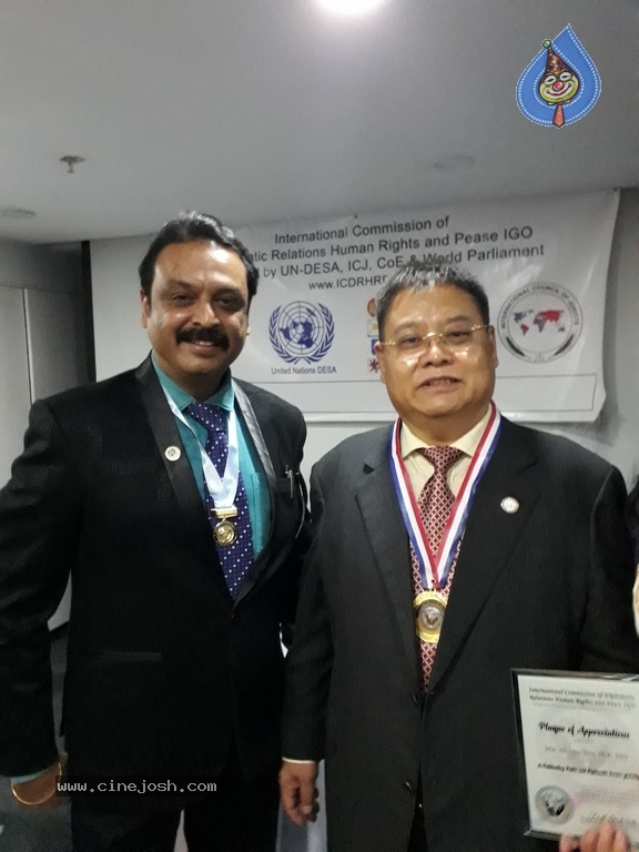 Actor Naresh Got His Excellency Award Form United Nations - 9 / 12 photos