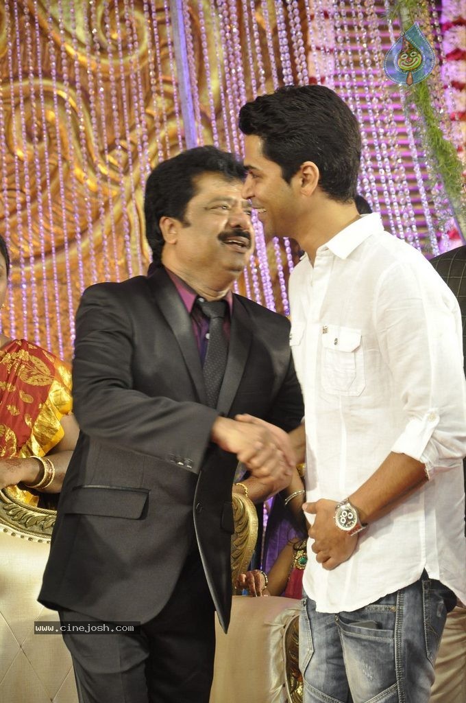 Actor Pandiarajan Son Wedding Reception - 49 / 102 photos