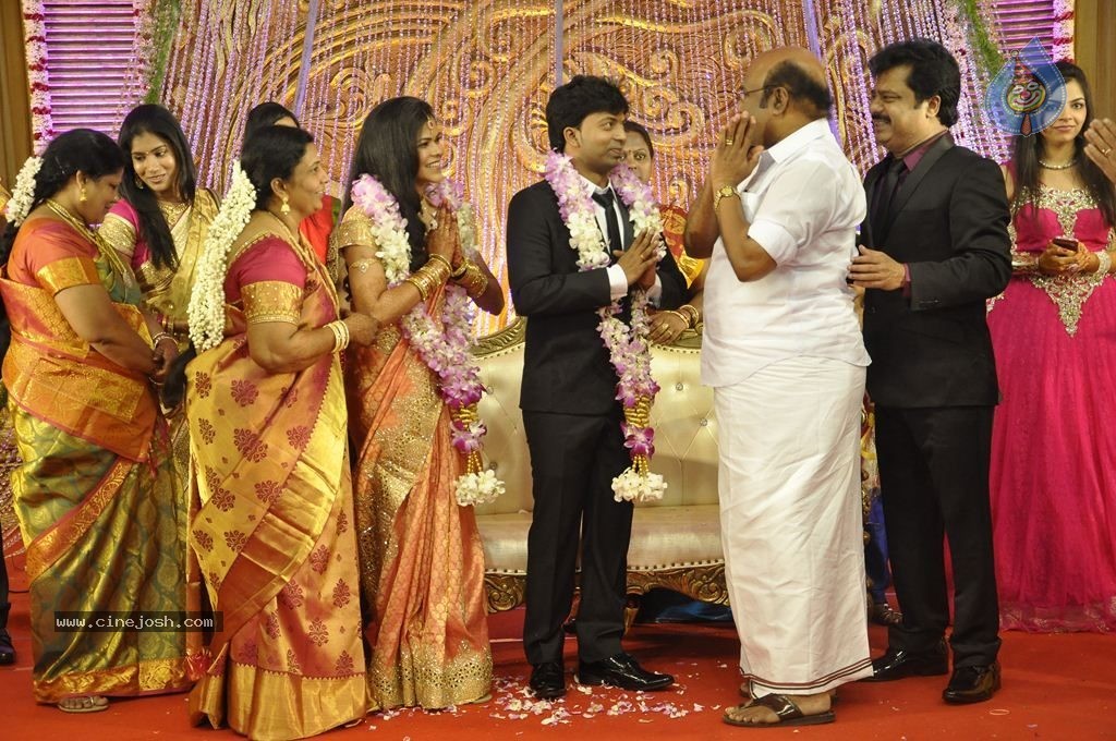 Actor Pandiarajan Son Wedding Reception - 76 / 102 photos