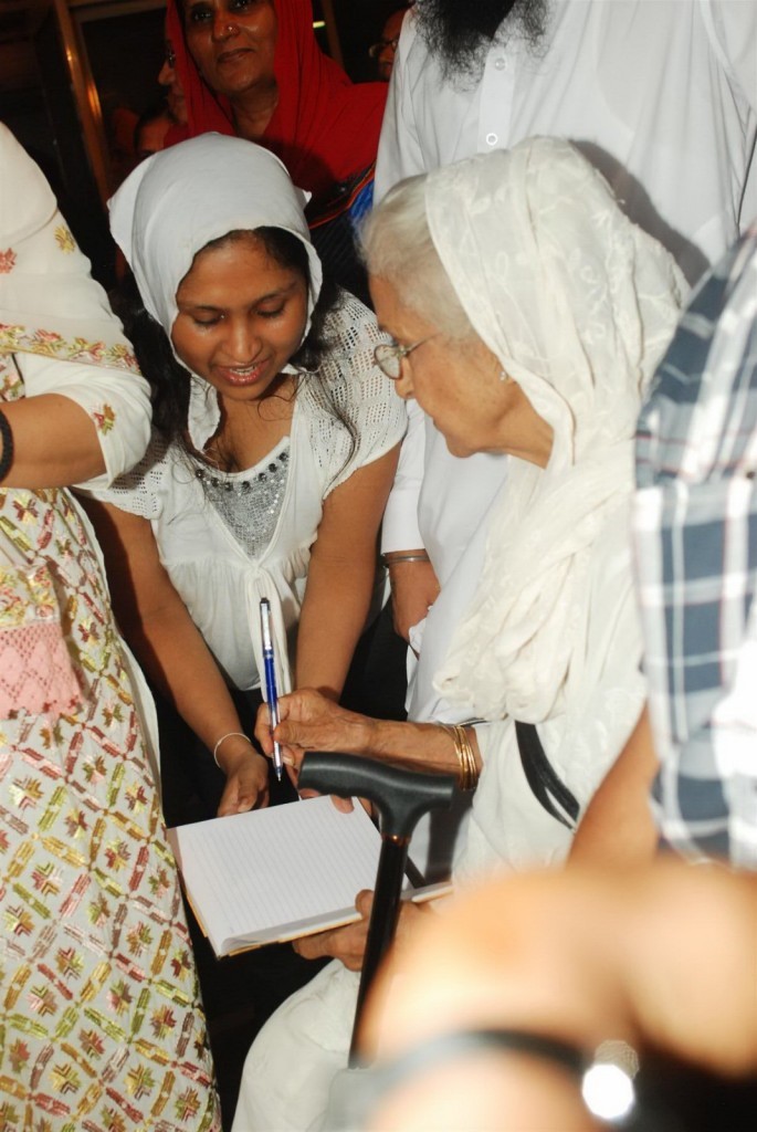 Actor Pran Prayer Meet - 17 / 73 photos