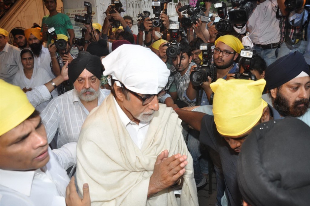 Actor Pran Prayer Meet - 23 / 73 photos