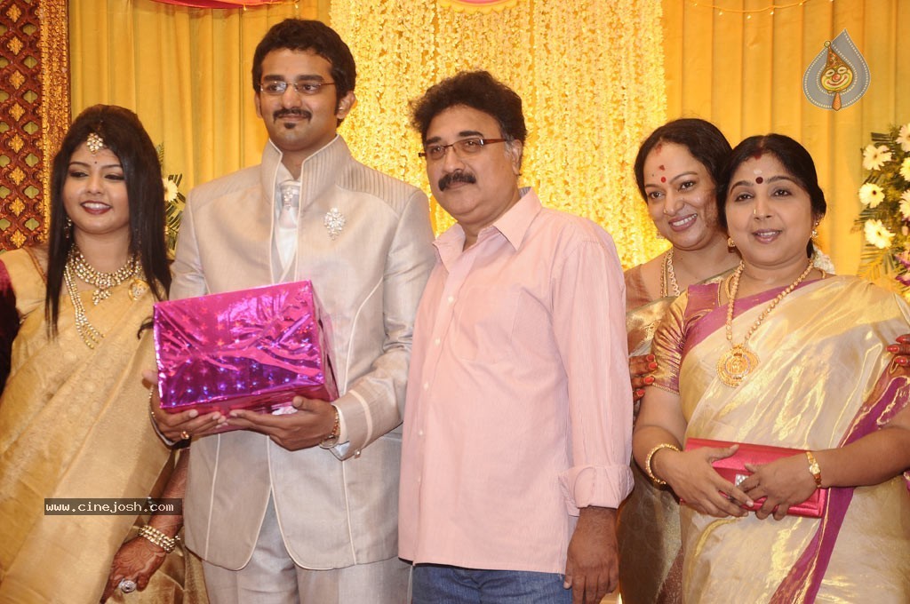 Actor Ramarajan and Nalini Son Wedding n Reception - 4 / 118 photos