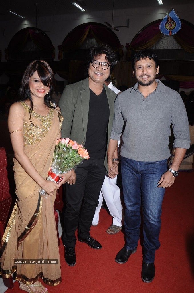 Actor Ramarajan and Nalini Son Wedding n Reception - 5 / 118 photos