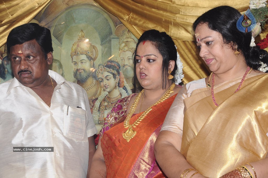 Actor Ramarajan and Nalini Son Wedding n Reception - 52 / 118 photos
