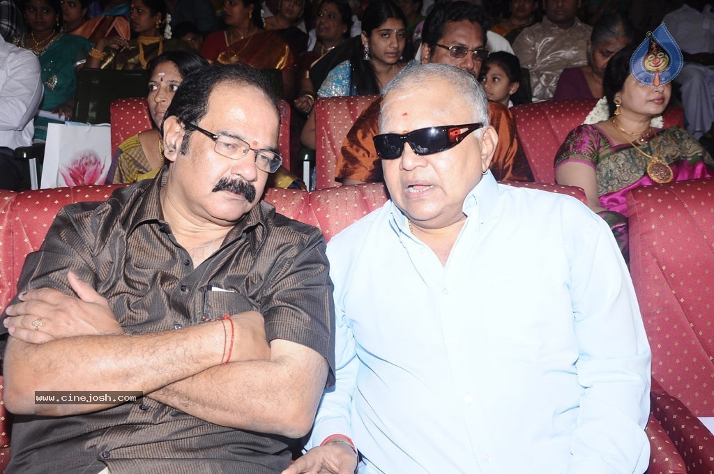 Actor Ramarajan and Nalini Son Wedding n Reception - 70 / 118 photos