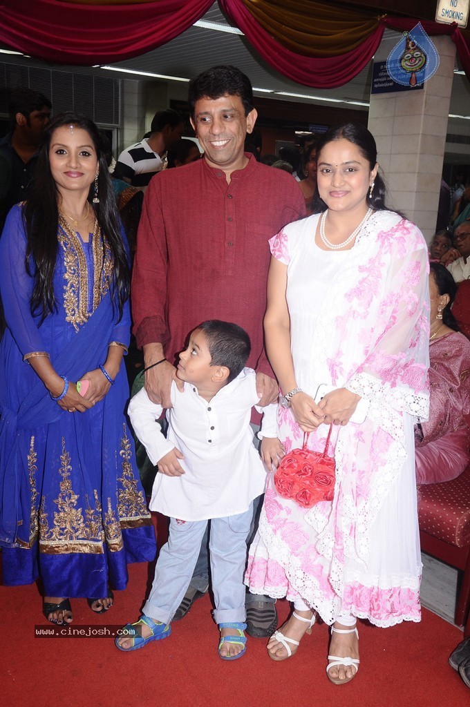 Actor Ramarajan and Nalini Son Wedding n Reception - 77 / 118 photos
