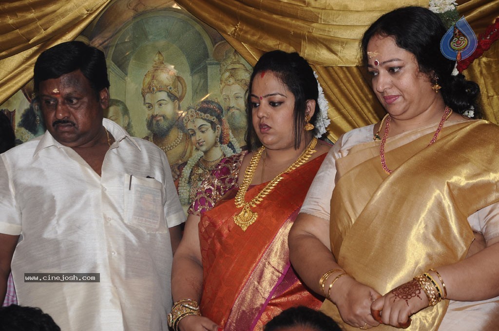 Actor Ramarajan and Nalini Son Wedding n Reception - 87 / 118 photos