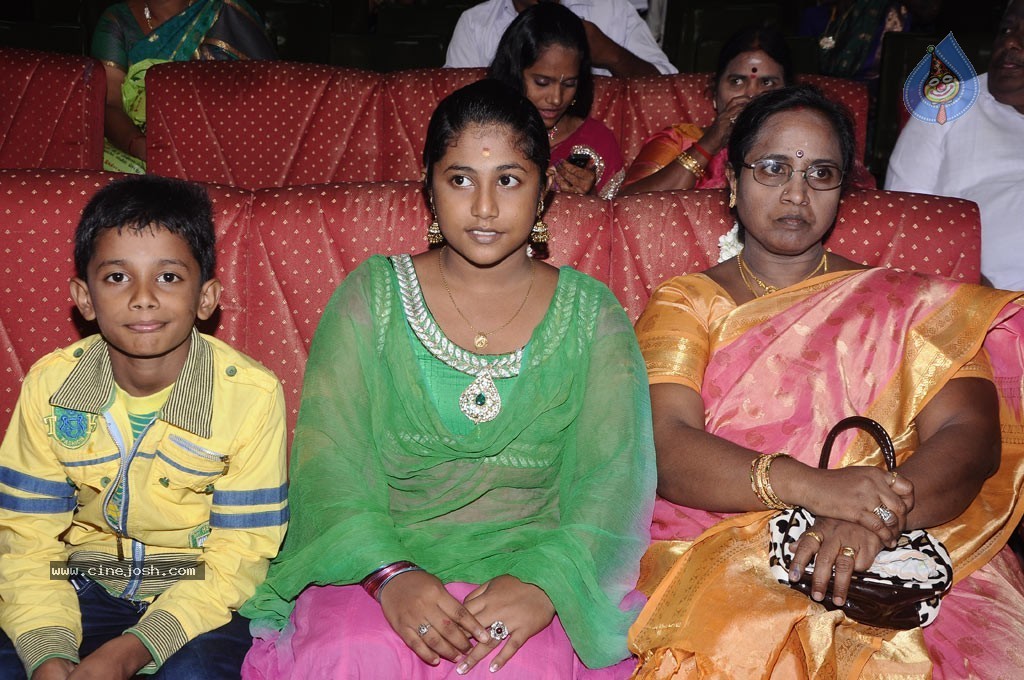 Actor Ramarajan and Nalini Son Wedding n Reception - 91 / 118 photos