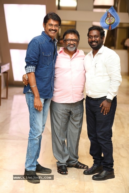 Actor Sathish - Sindhu Wedding Reception Stills - 46 / 105 photos