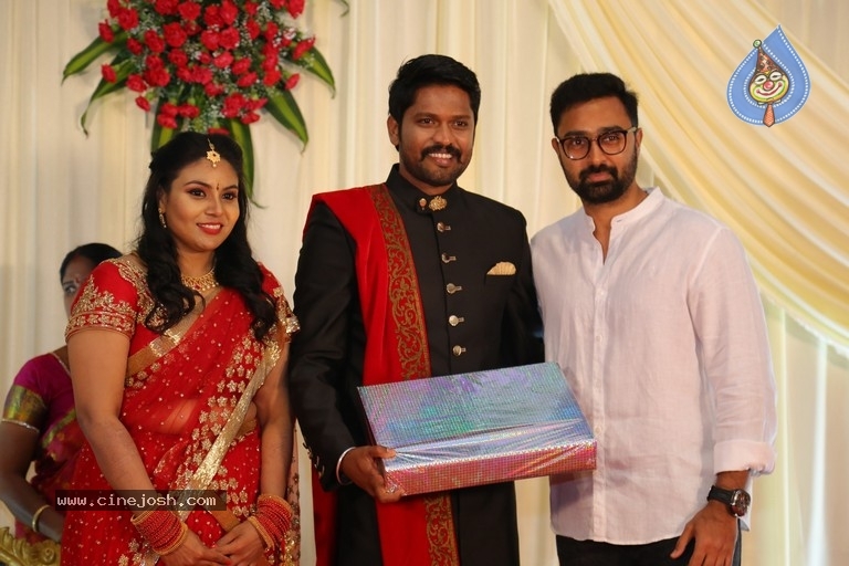 Actor Soundararaja And Tamanna Wedding Reception Stills - 22 / 26 photos