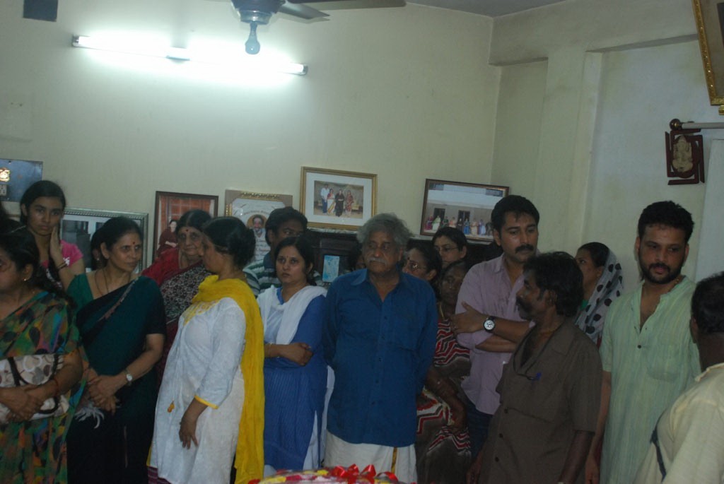 Actress Sukumari Condolences Photos - 58 / 72 photos