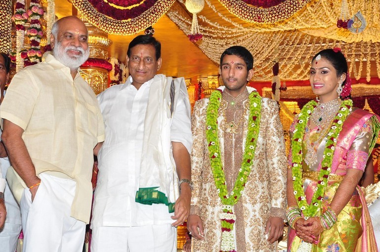 Adiseshagiri Rao Son Wedding Photos 2 - 14 / 128 photos