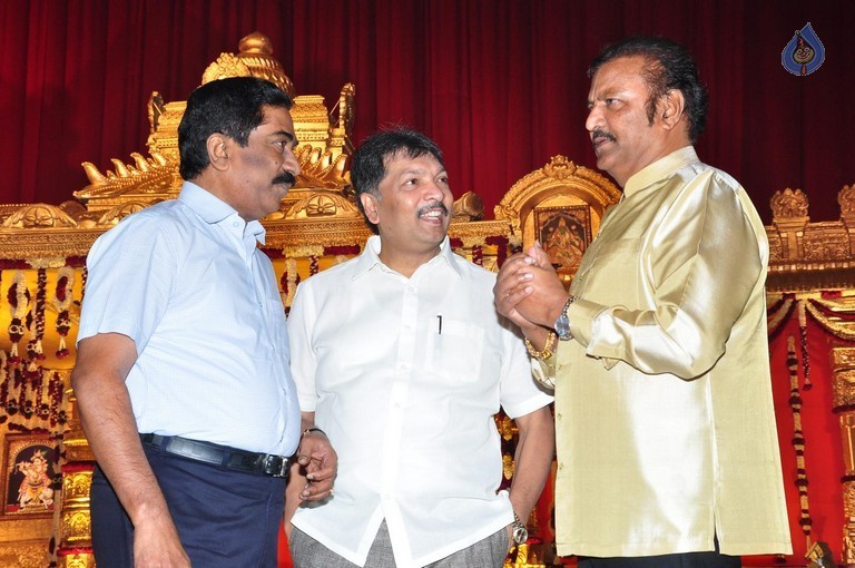 Adiseshagiri Rao Son Wedding Photos 2 - 38 / 128 photos
