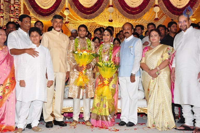 Adiseshagiri Rao Son Wedding Photos 2 - 64 / 128 photos