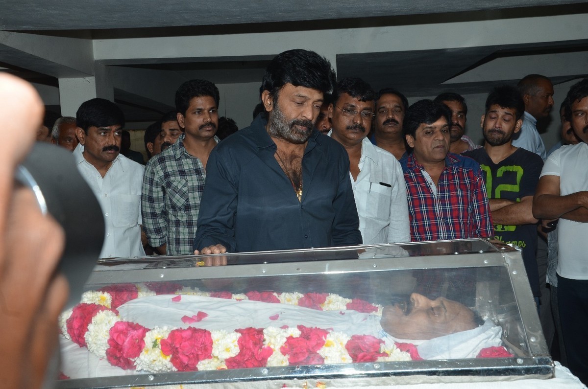 Ahuti Prasad Condolences Photos - 48 / 129 photos