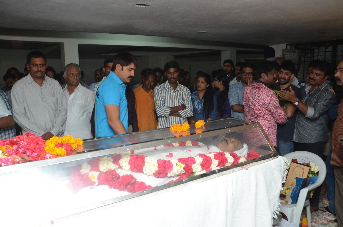 Ahuti Prasad Condolences Photos - 63 / 129 photos