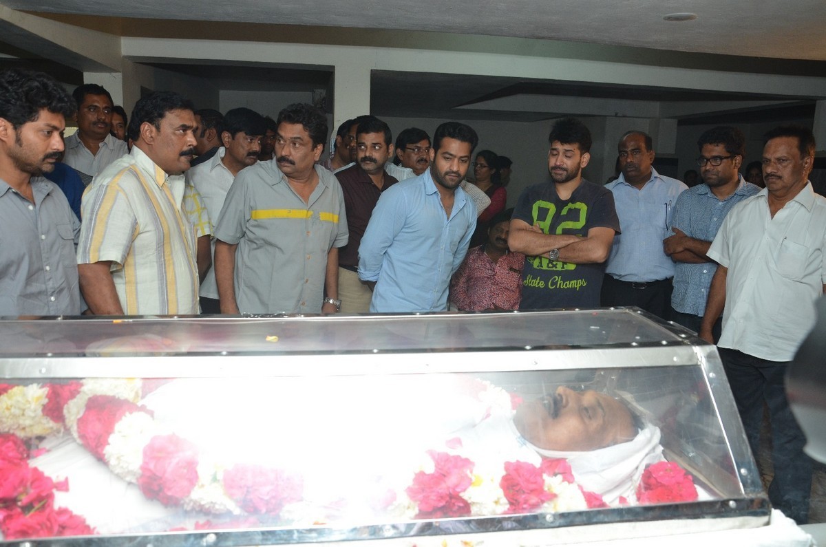 Ahuti Prasad Condolences Photos - 88 / 129 photos