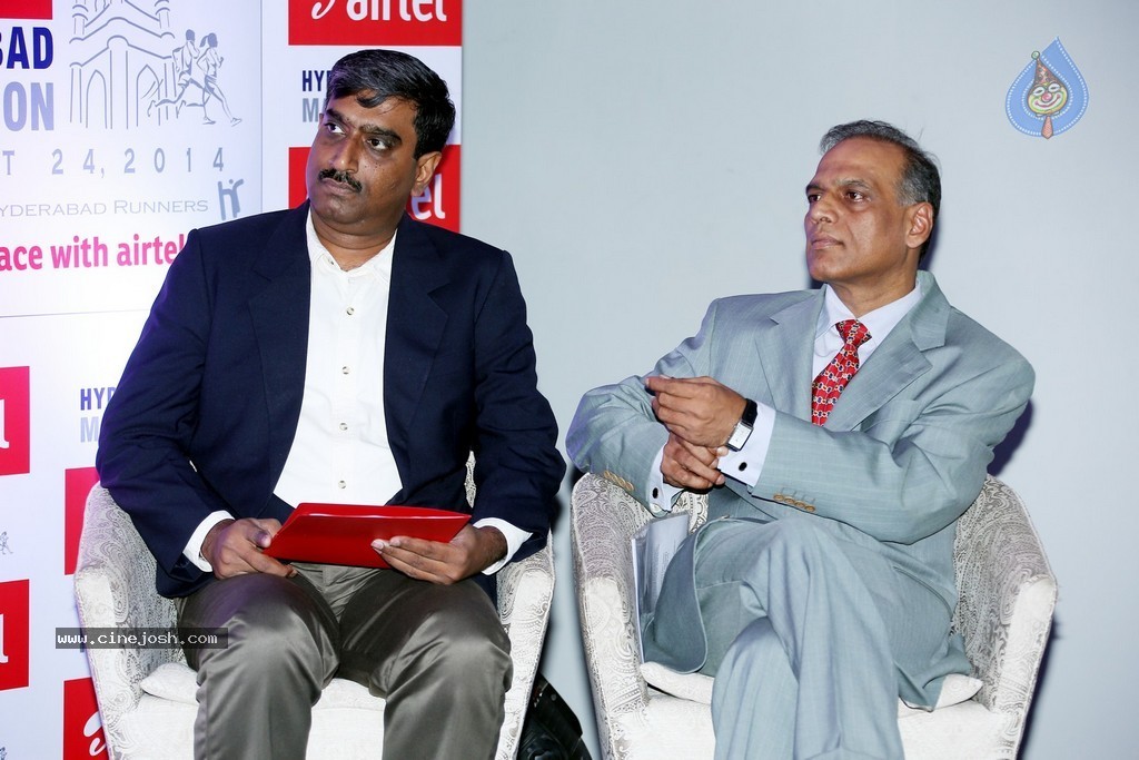 Airtel Hyderabad Marathon 2014 PM - 26 / 37 photos