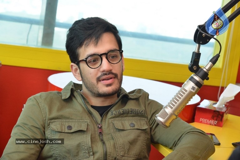Akhil Akkineni at Radio Mirchi - 7 / 17 photos