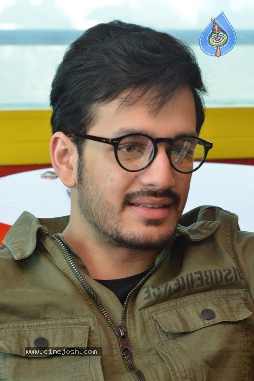 Akhil Akkineni at Radio Mirchi - 13 / 17 photos