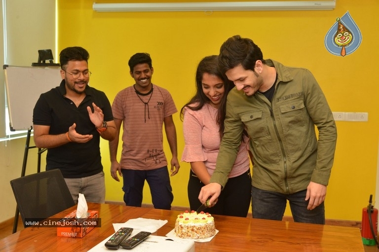 Akhil Akkineni at Radio Mirchi - 17 / 17 photos