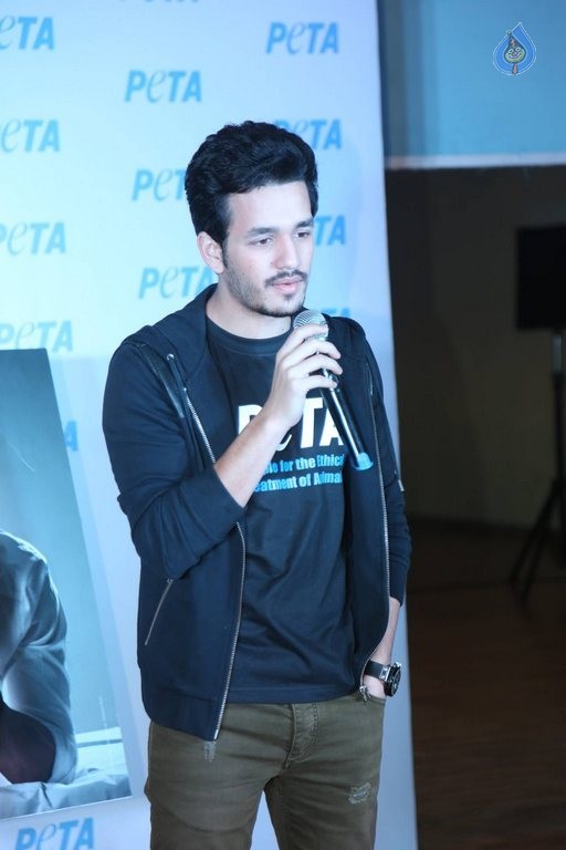 Akhil at PETA Event - 21 / 37 photos