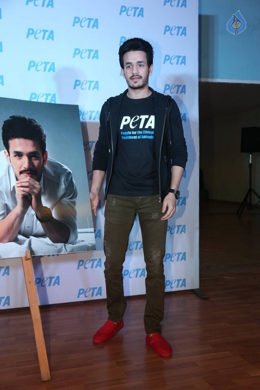 Akhil at PETA Event - 34 / 37 photos