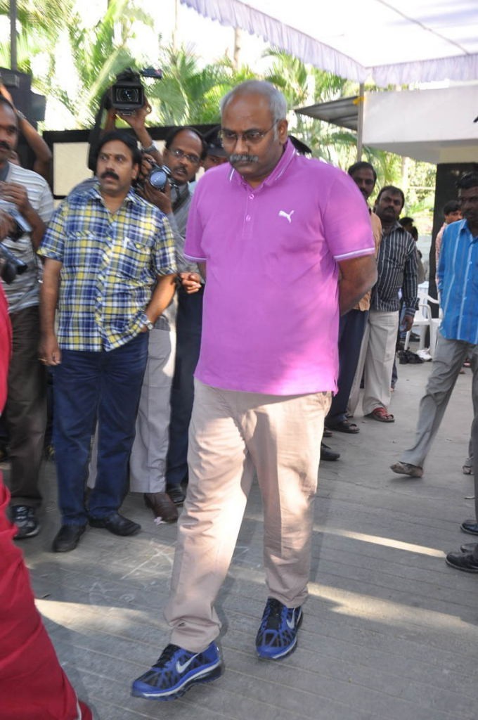 Akkineni Annapurna Condolences-2 - 35 / 114 photos