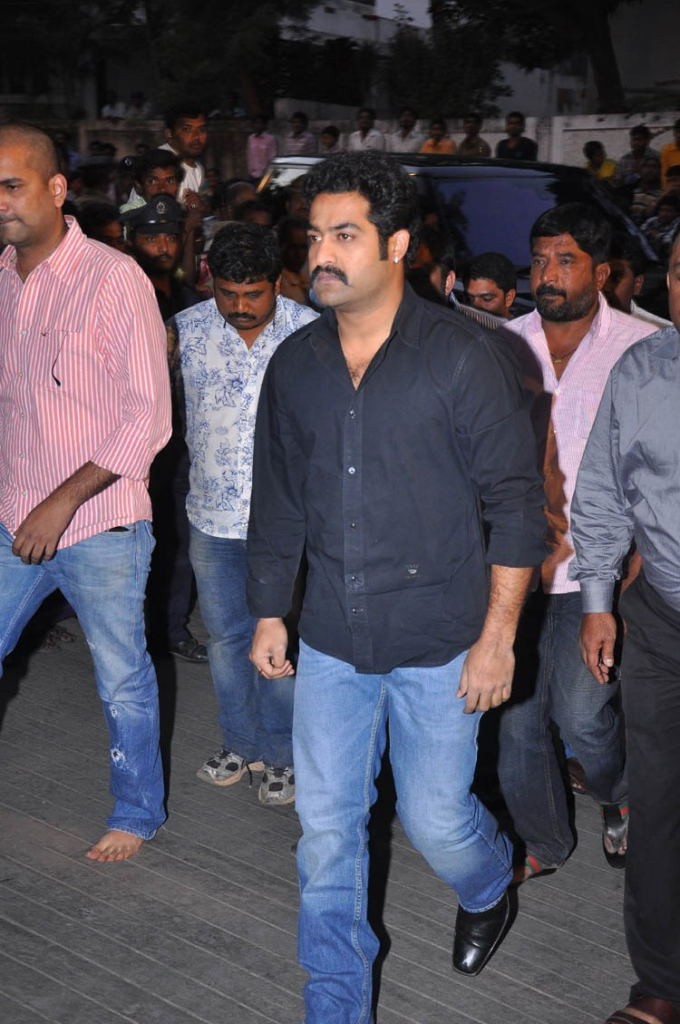 Akkineni Annapurna Condolences-2 - 39 / 114 photos