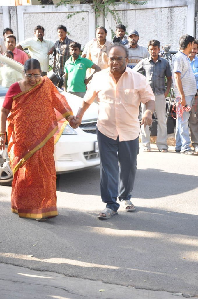 Akkineni Annapurna Condolences-2 - 64 / 114 photos