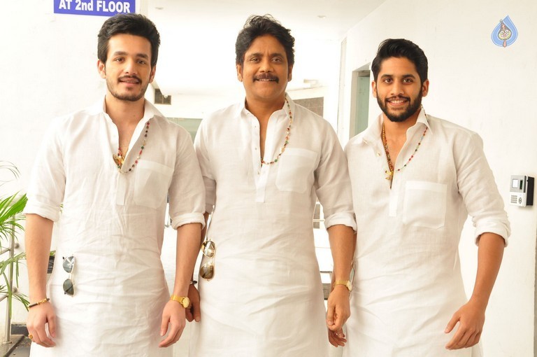 Akkineni Heroes Panche Kattu Photos - 9 / 26 photos