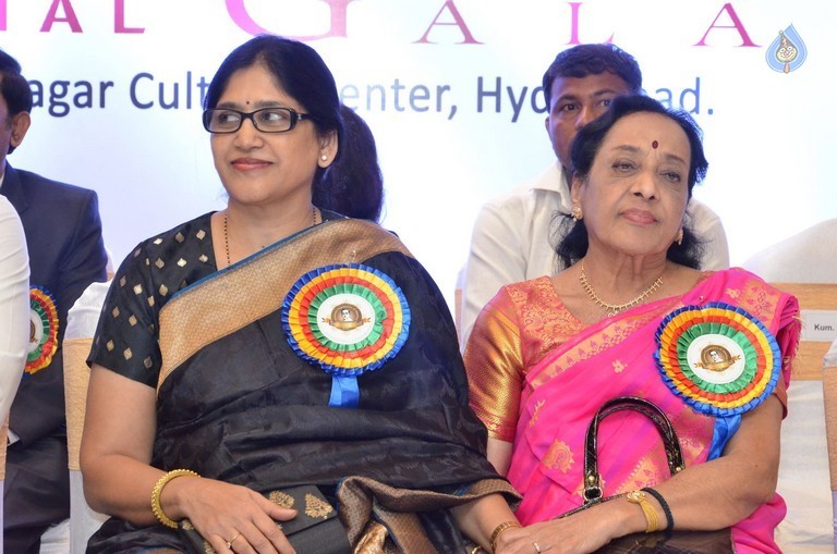 Akkineni International Awards Gala - 96 / 151 photos