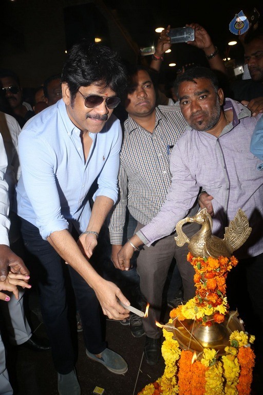 Nagarjuna Launches Swapna Theatre Photos - 30 / 42 photos