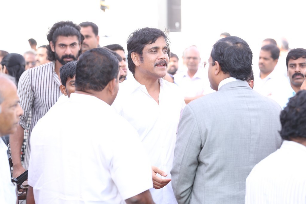 Akkineni Nageswara Rao Condolences Photos 02 - 24 / 211 photos