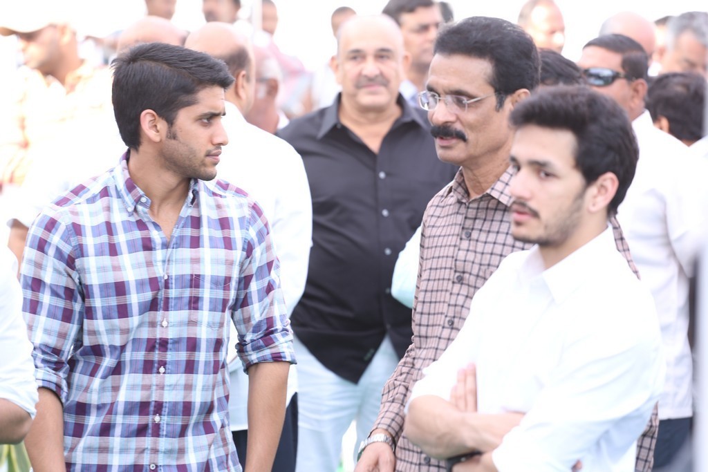 Akkineni Nageswara Rao Condolences Photos 02 - 133 / 211 photos