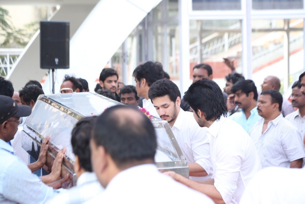 Akkineni Nageswara Rao Condolences Photos - 9 / 450 photos