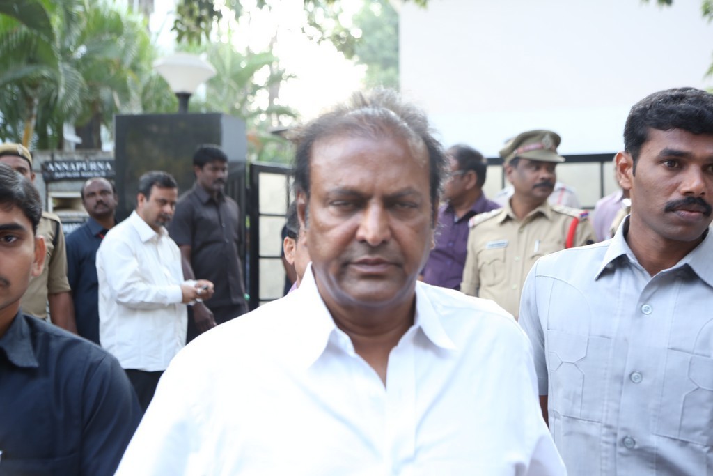 Akkineni Nageswara Rao Condolences Photos - 21 / 450 photos