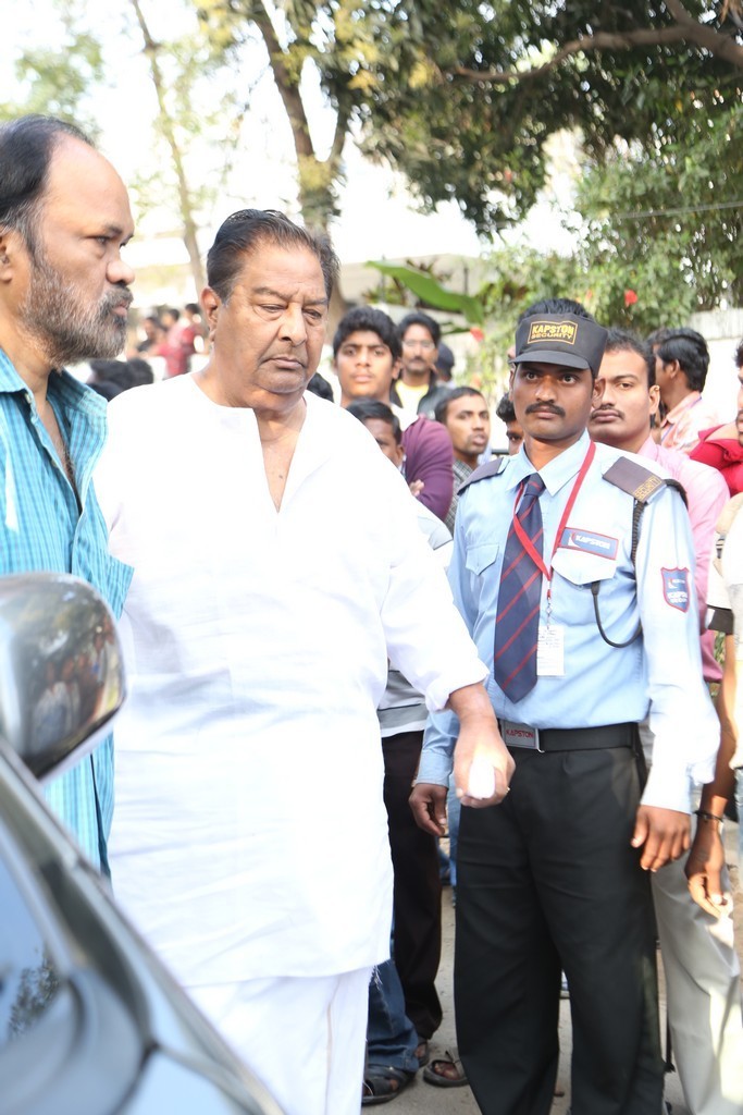 Akkineni Nageswara Rao Condolences Photos - 31 / 450 photos