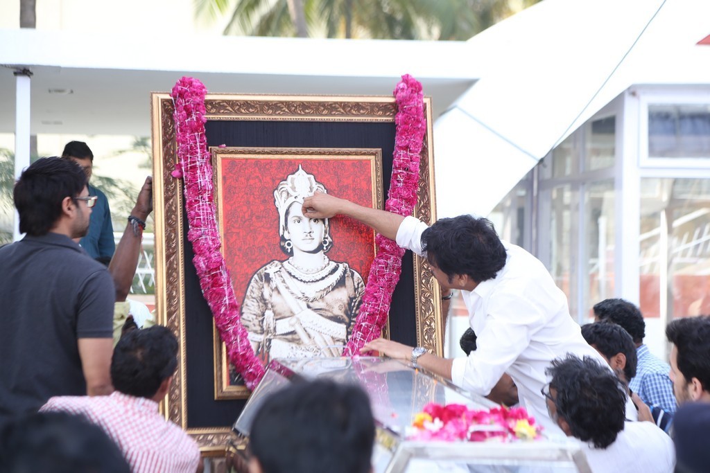 Akkineni Nageswara Rao Condolences Photos - 46 / 450 photos